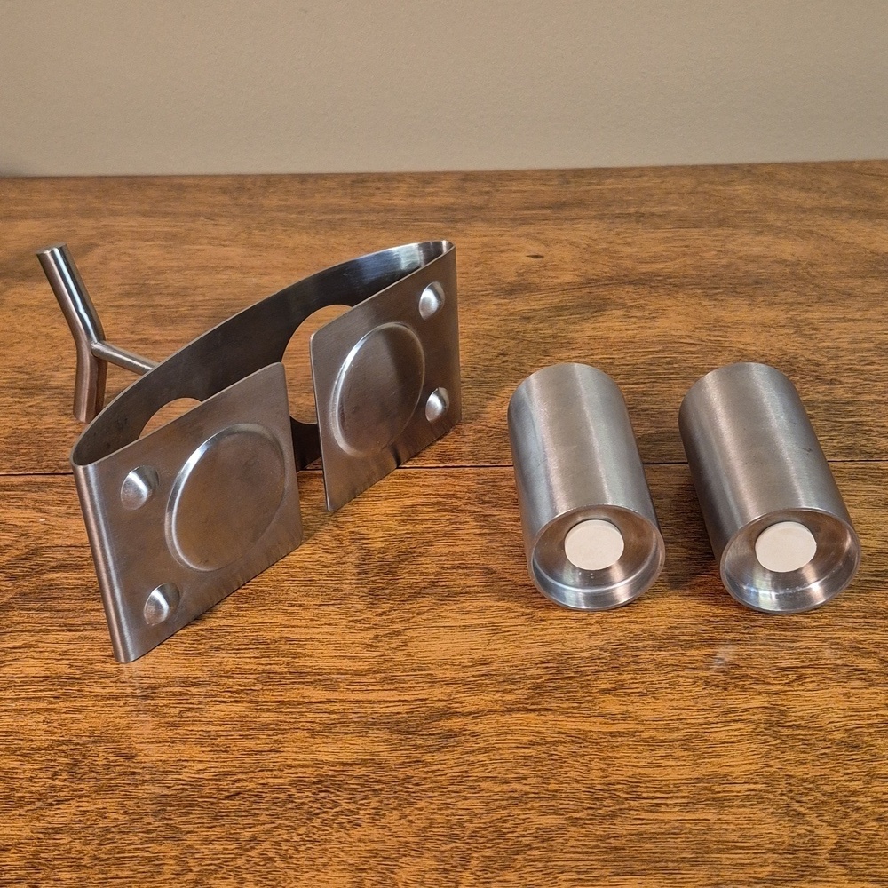 VINTAGE Stainless Steel Salt And Pepper Shaker Set With Caddy - Picture 7 of 14